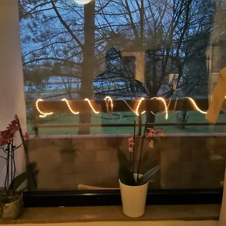 Ruhiges Apt. Direkt Am Naherholungsgebiet Mit Seeblick, Zentrum 5min, Messe 18min