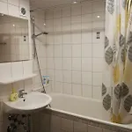Ruhiges Apt. Direkt Am Naherholungsgebiet Mit Seeblick, Zentrum 5min, Messe 18min