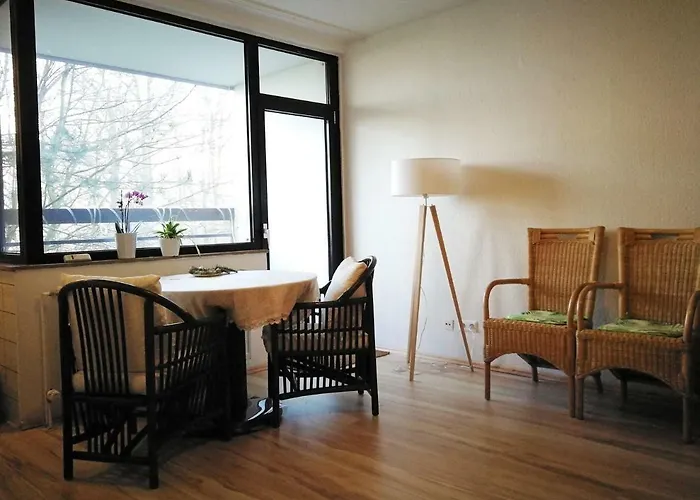 Ruhiges Apt. Direkt Am Naherholungsgebiet Mit Seeblick, Zentrum 5min, Messe 18min Apartment *